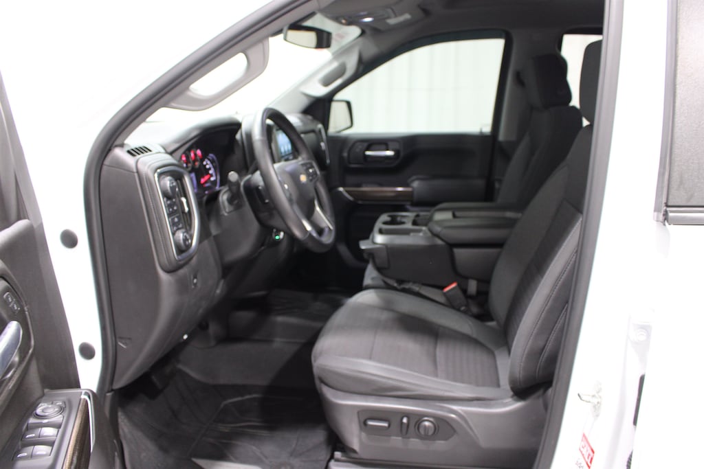 Used 2021 Chevrolet Silverado 1500 LT Truck Crew Cab