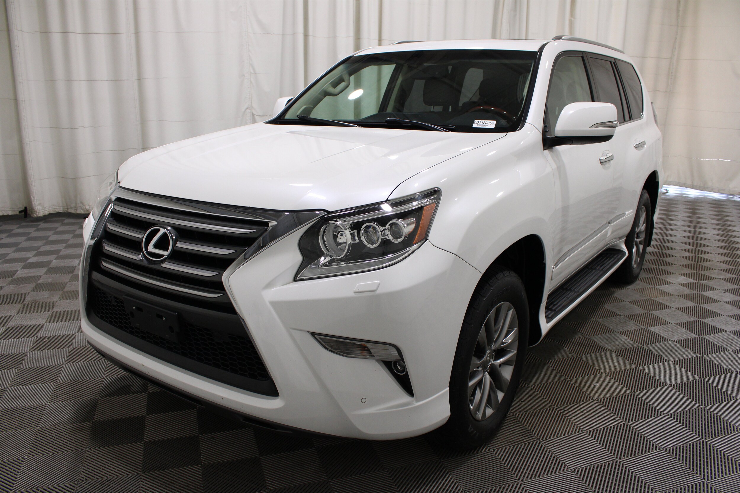 2016 Lexus GX Luxury - Photo 37