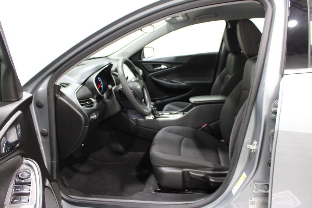 Used 2023 Chevrolet Malibu LS w/1LS Sedan