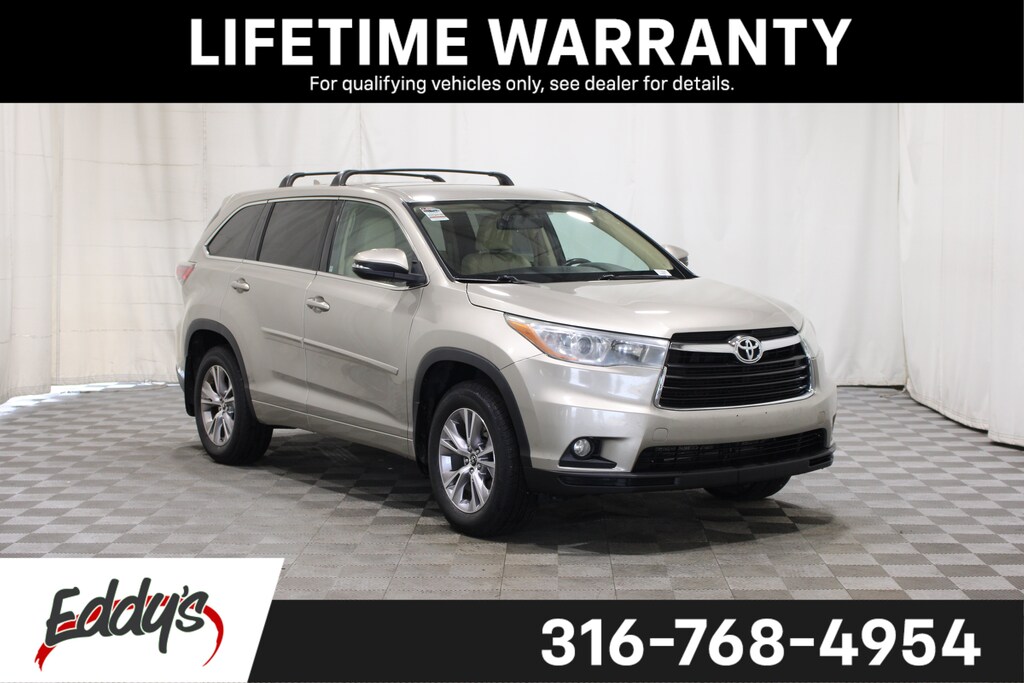Used 2016 Toyota Highlander LE Plus V6 SUV