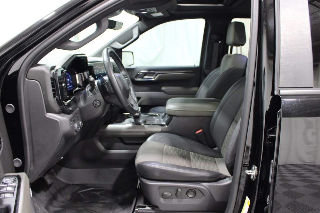 Used 2024 Chevrolet Silverado 1500 ZR2 Truck Crew Cab