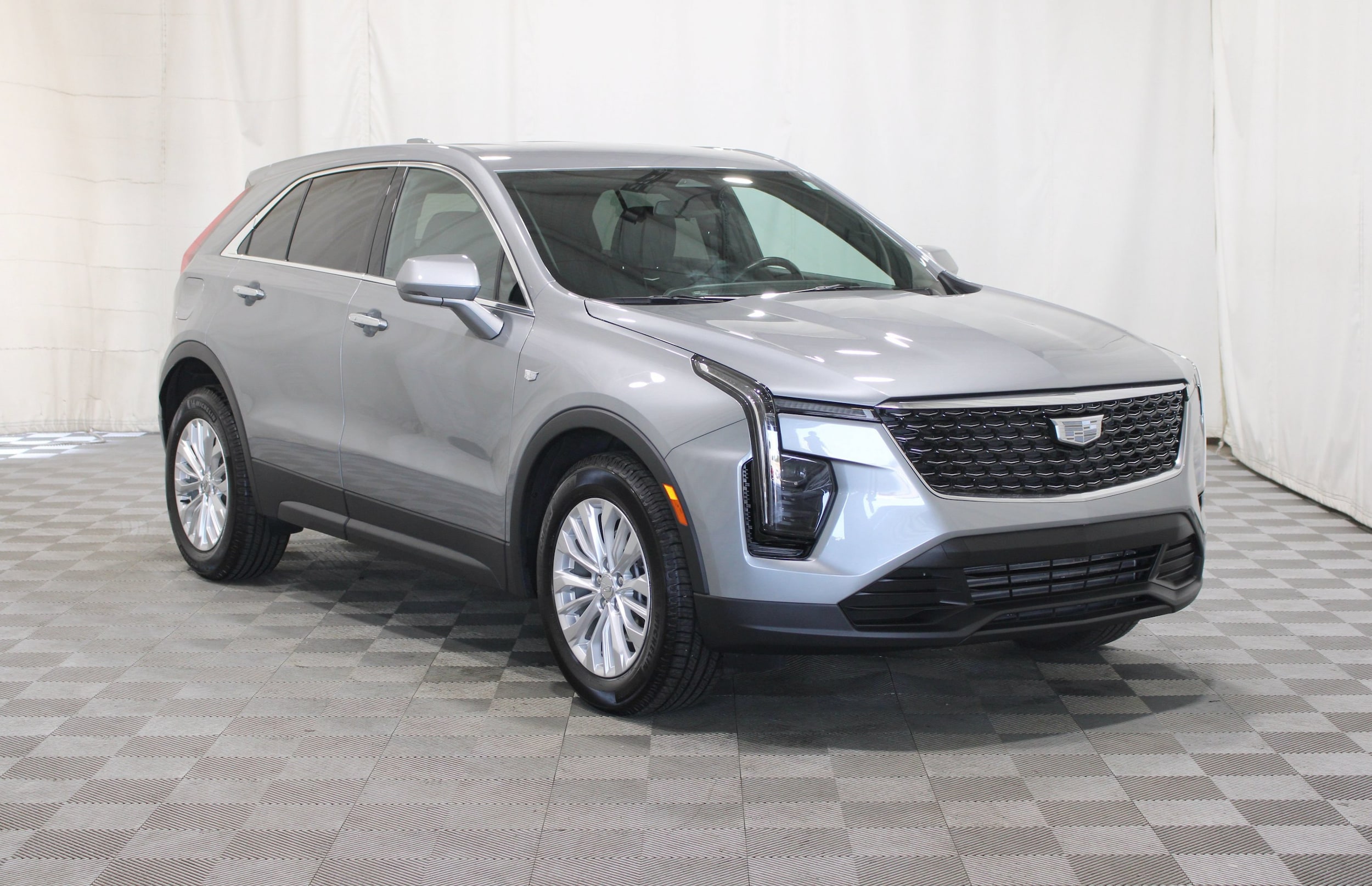 2024 Cadillac XT4 FWD Luxury