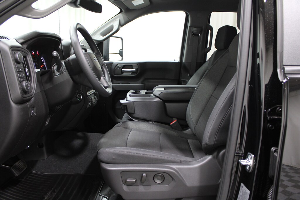 New 2026 Chevrolet Silverado 2500 HD Custom Crew Cab Pickup