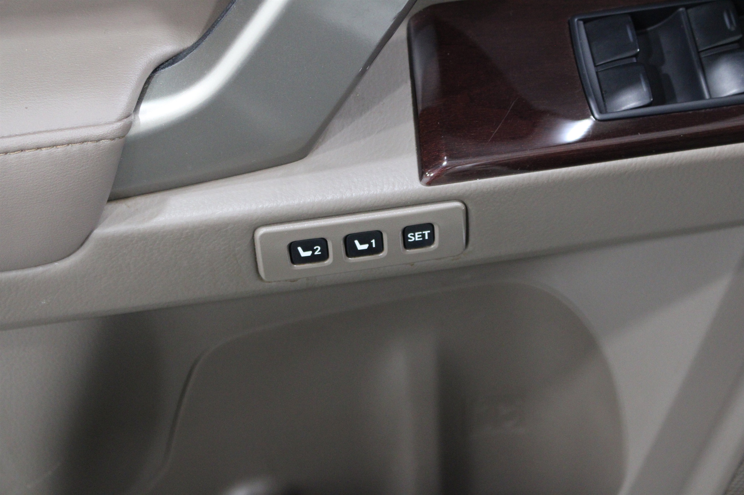 2016 Lexus GX Luxury - Photo 8
