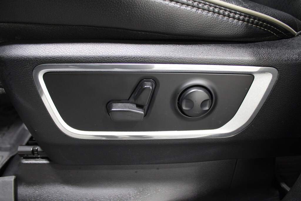 Used 2023 Ram 1500 Laramie Truck Crew Cab