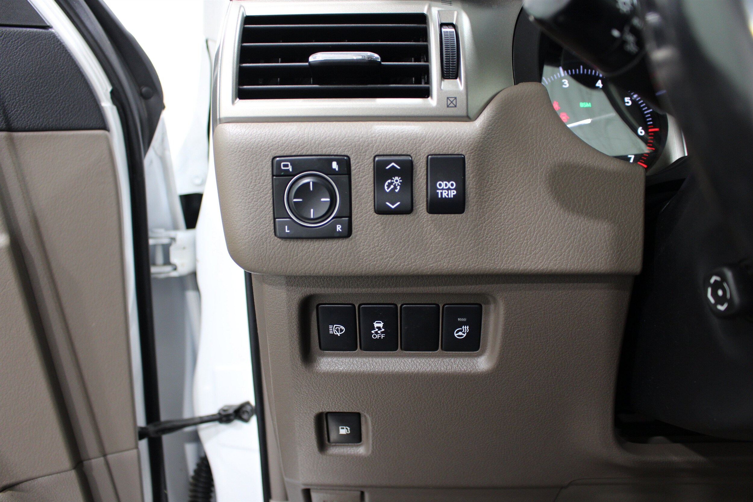 2016 Lexus GX Luxury - Photo 9