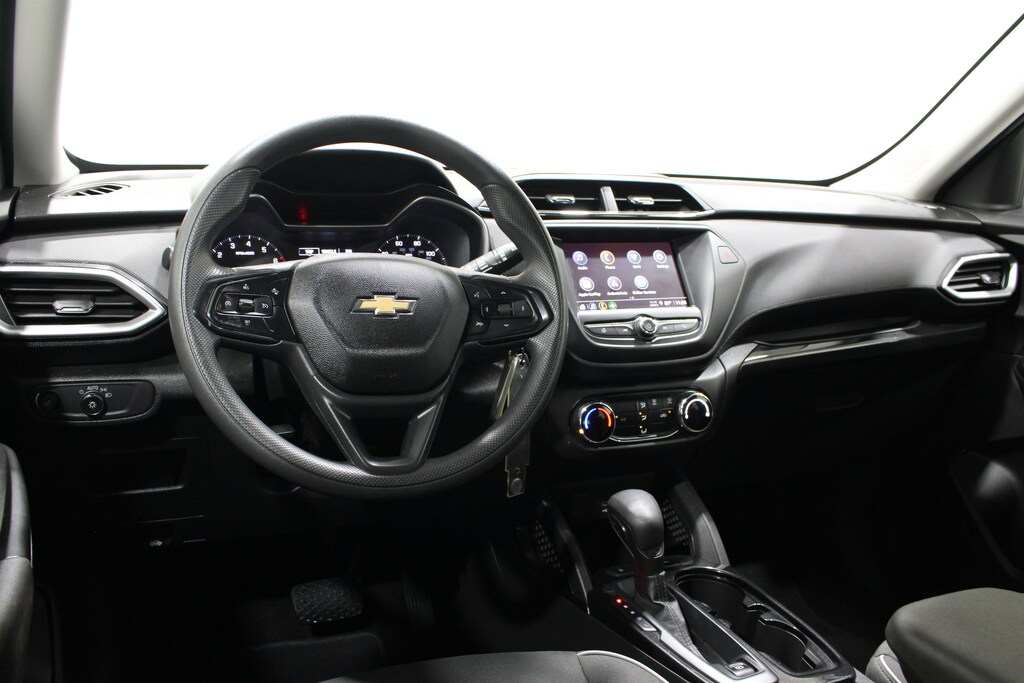 Used 2023 Chevrolet Trailblazer LS SUV