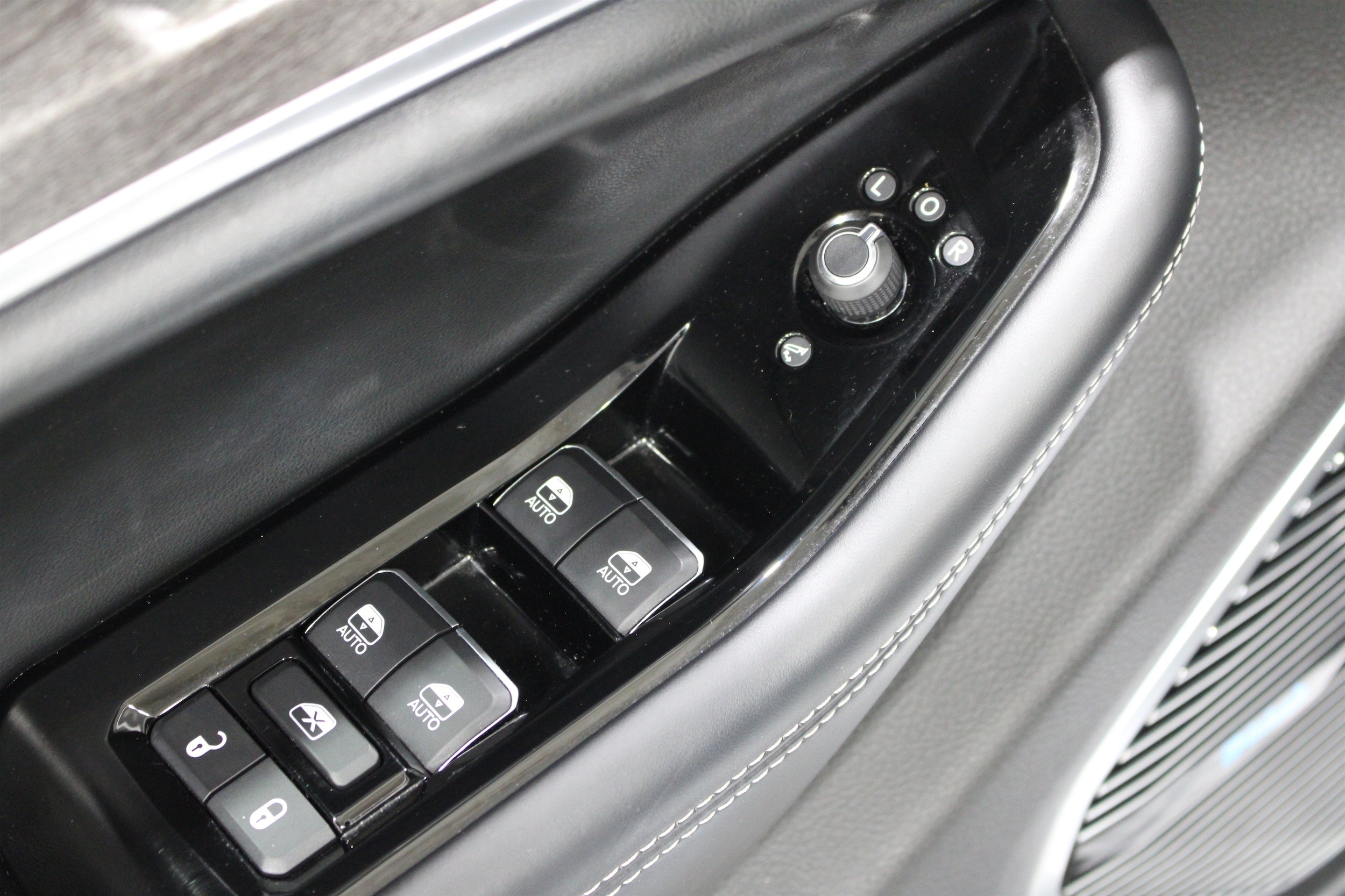 2023 Jeep Grand Cherokee L Overland - Photo 7