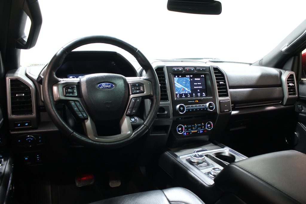 Used 2018 Ford Expedition XLT SUV