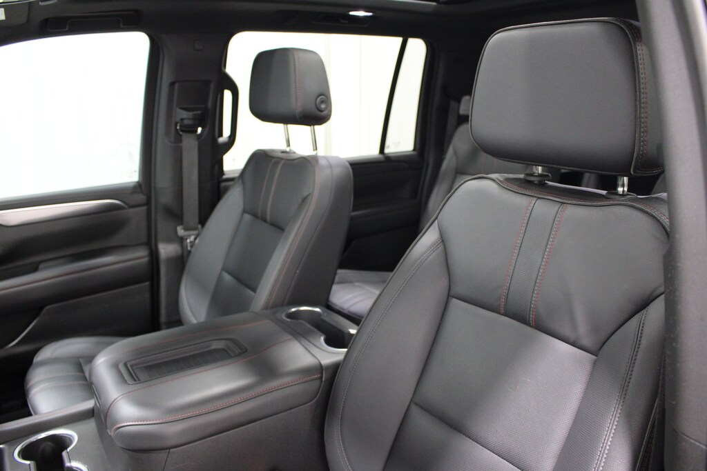 Used 2024 Chevrolet Suburban RST SUV