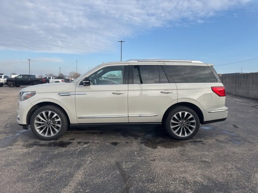 Used 2021 Lincoln Navigator Reserve SUV
