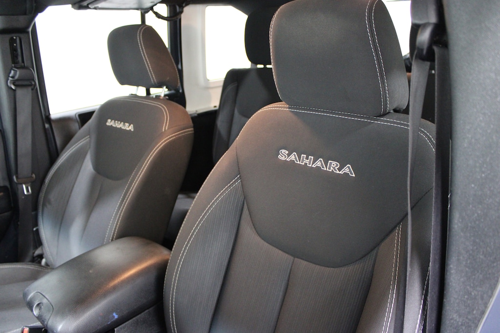 Used 2018 Jeep Wrangler JK Unlimited Sahara 4x4 SUV