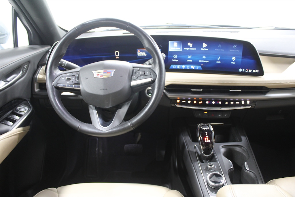 Used 2024 Cadillac XT4 Luxury SUV