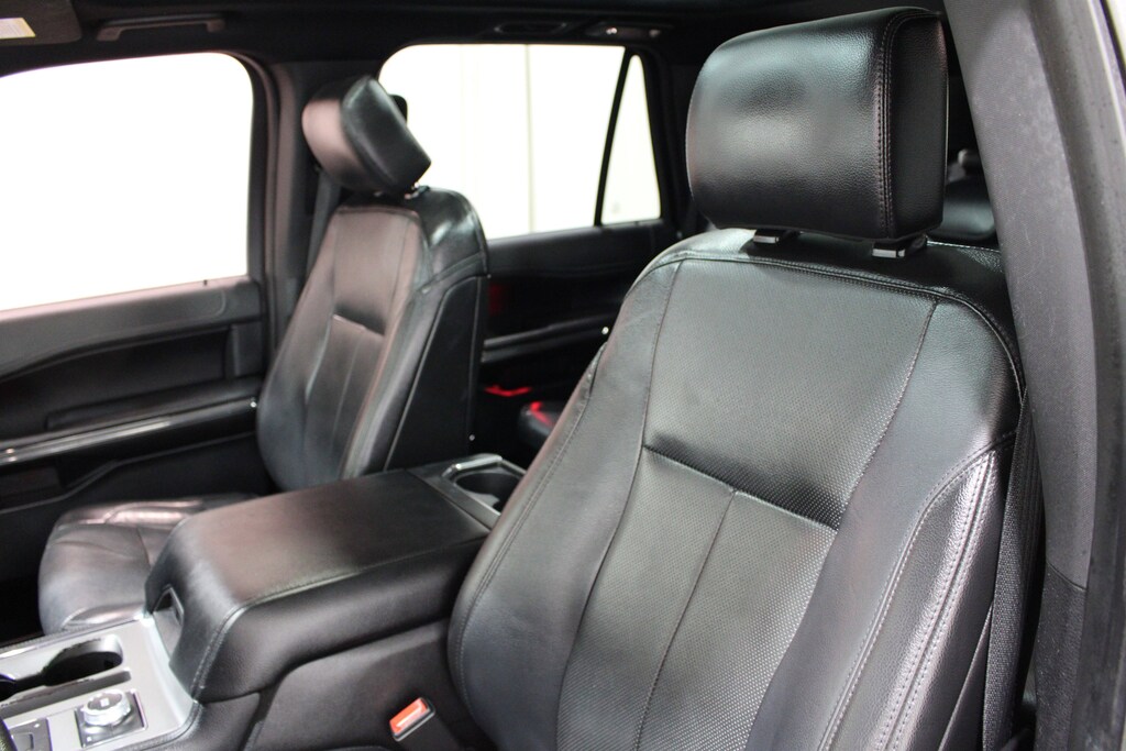 Used 2018 Ford Expedition XLT SUV
