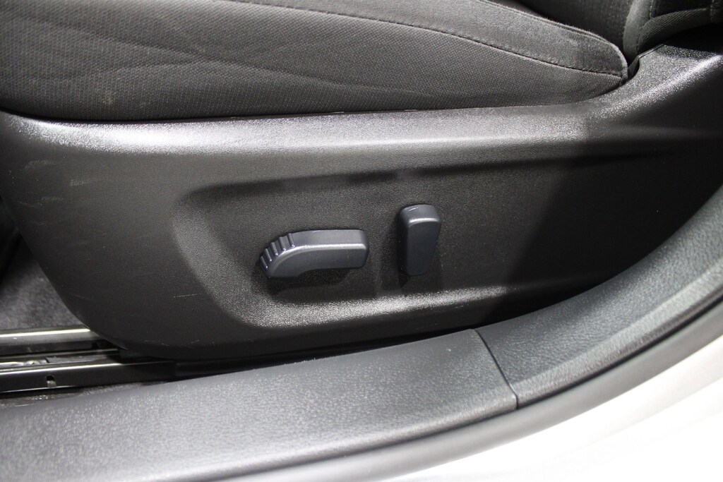 Used 2024 Nissan Altima 2.5 SV Sedan