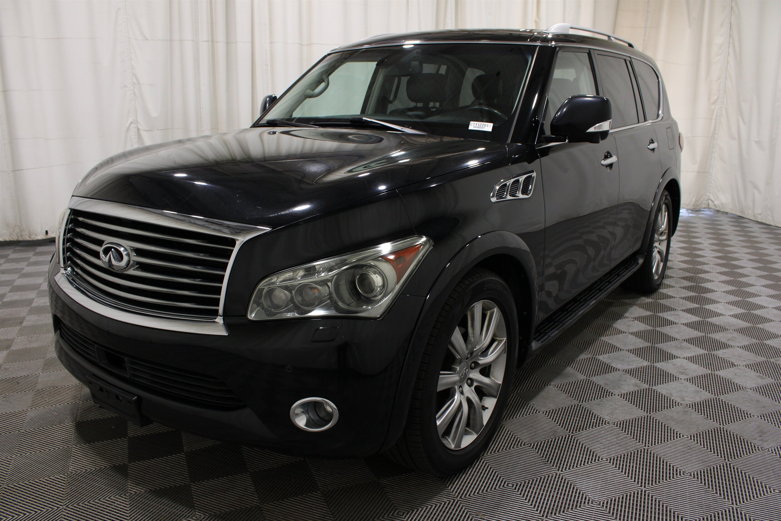 2011 INFINITI QX 56 - Photo 39