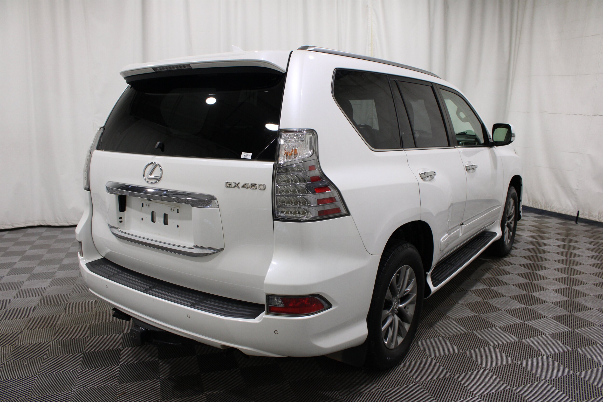 2016 Lexus GX Luxury - Photo 33