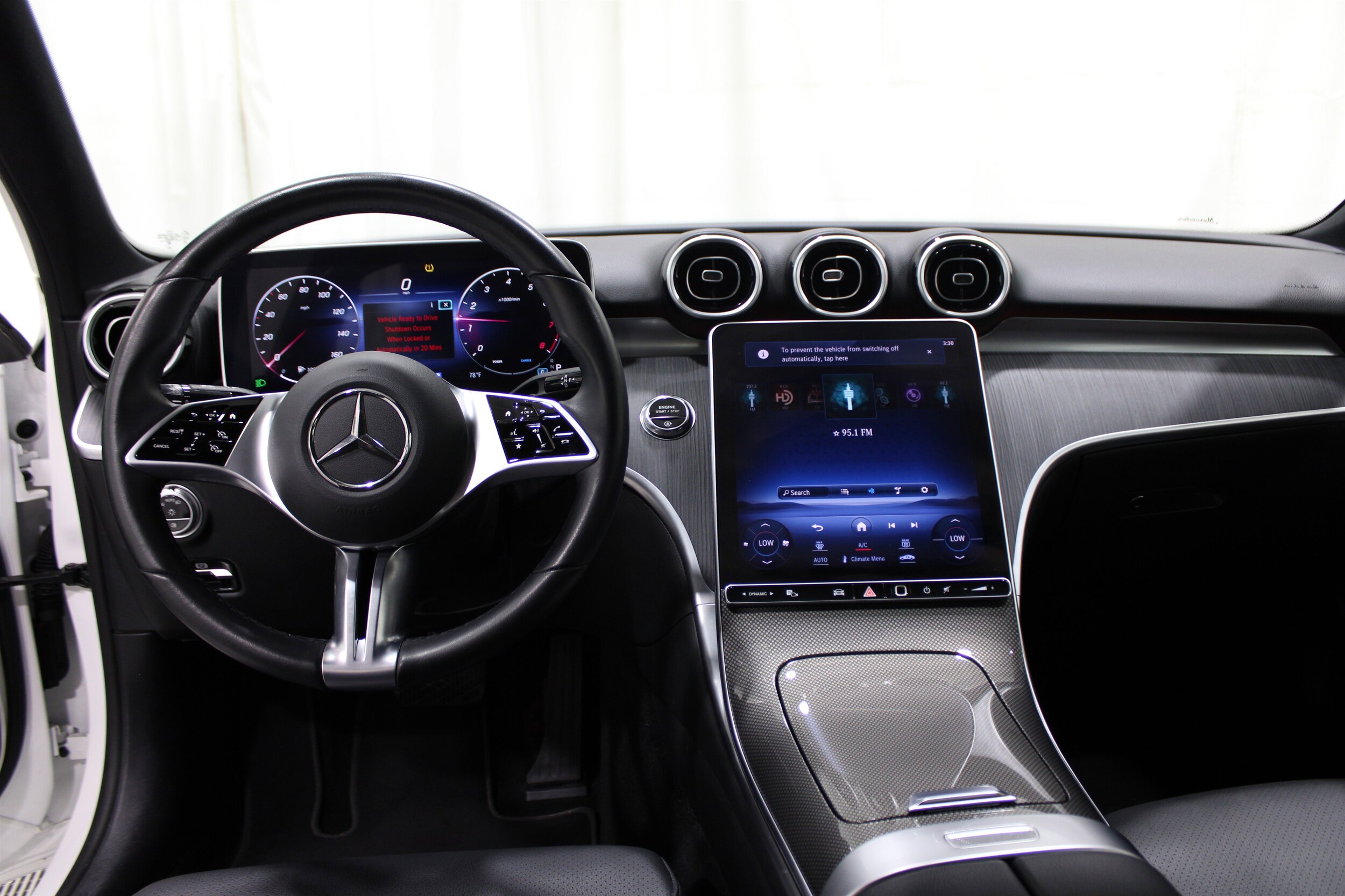 2024 Mercedes Benz C 300 photo 2