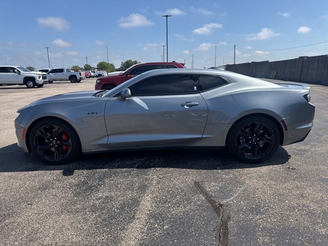 2024 Chevrolet Camaro LT1 photo 4