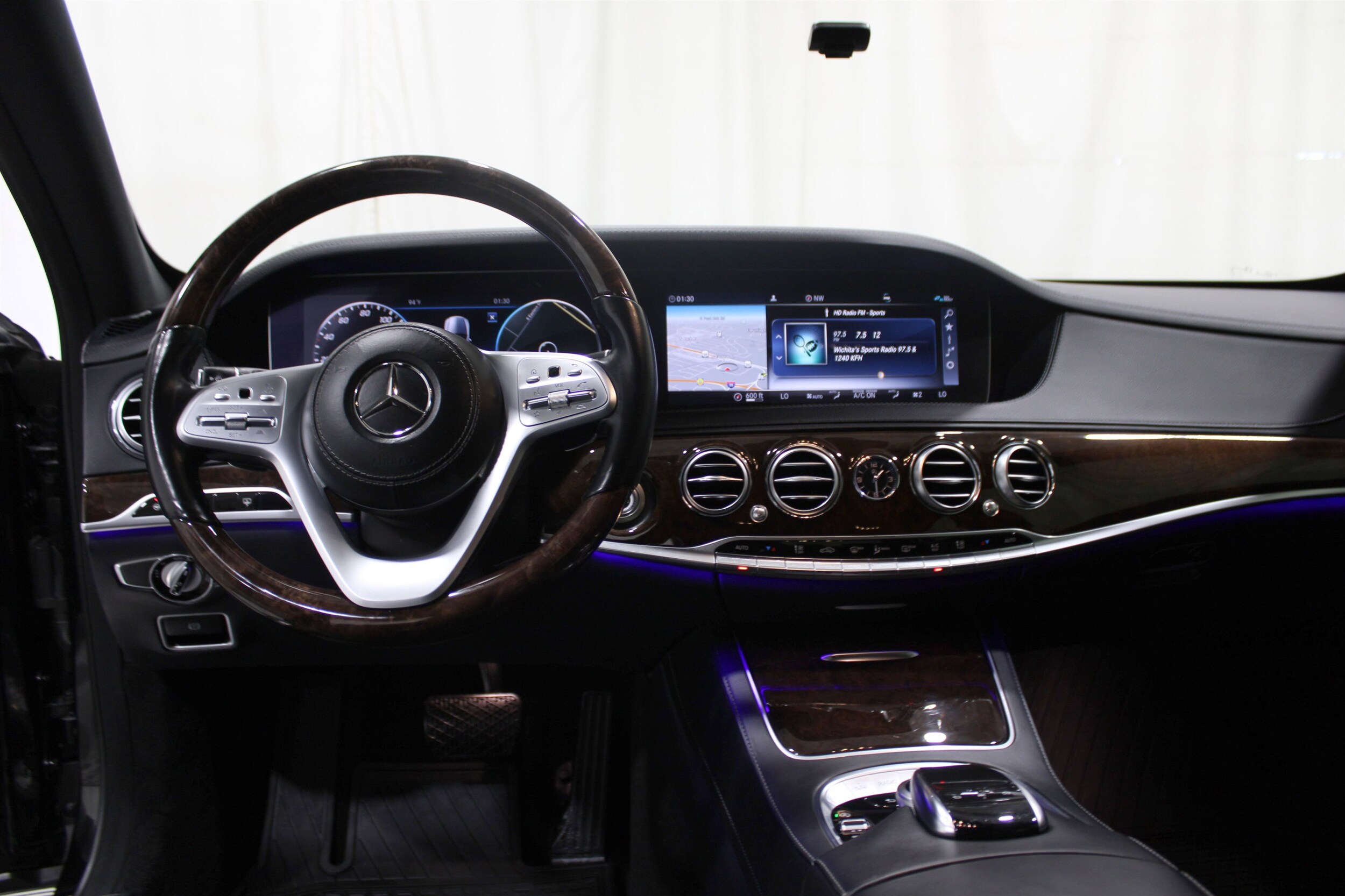 2019 Mercedes Benz S 560 4MATIC photo 2