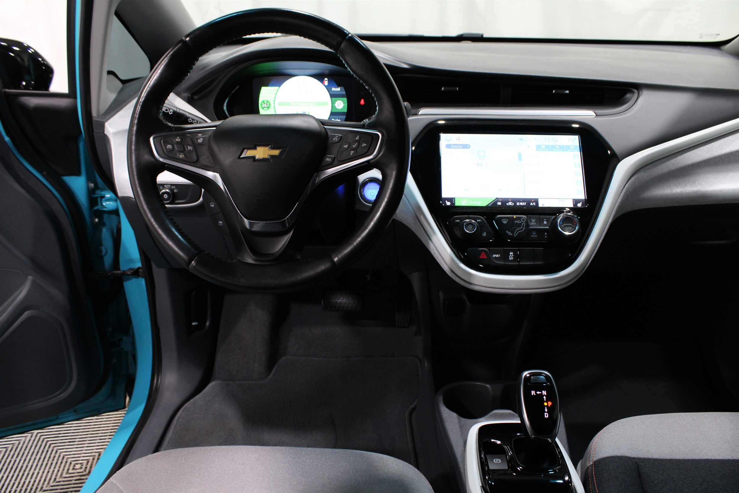 2020 Chevrolet Bolt EV photo 2