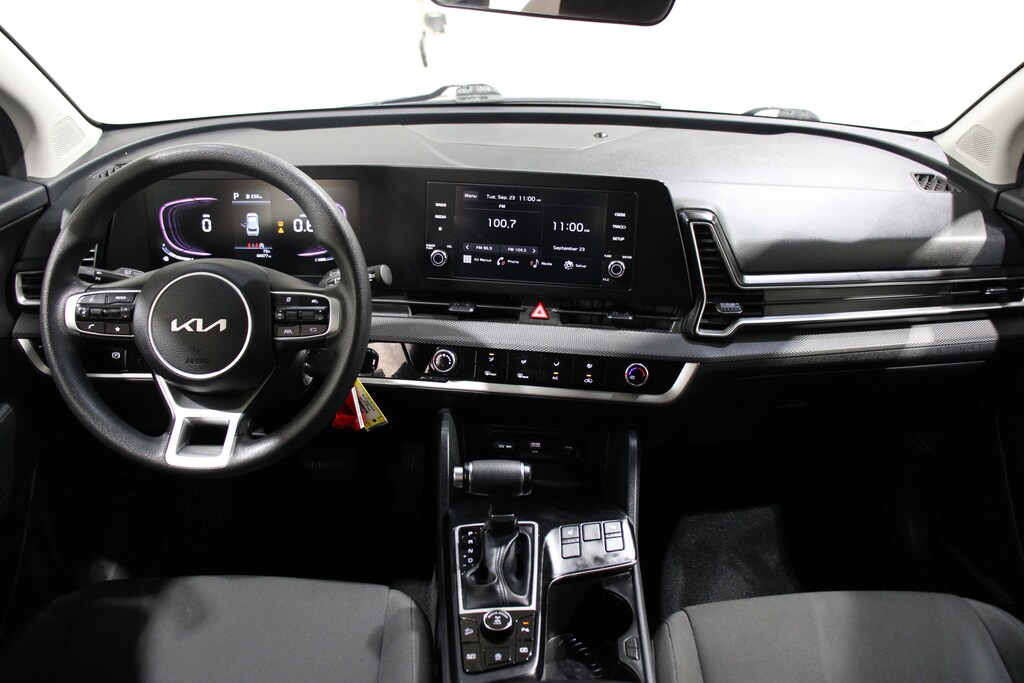 Used 2024 Kia Sportage LX SUV