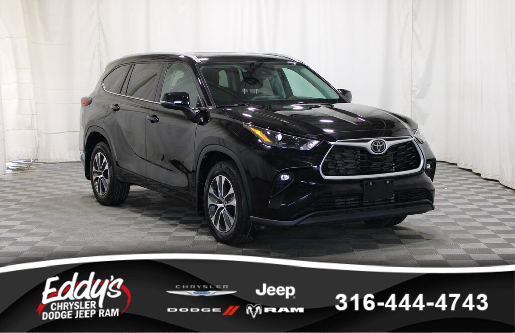 Used 2024 Toyota Highlander XLE SUV