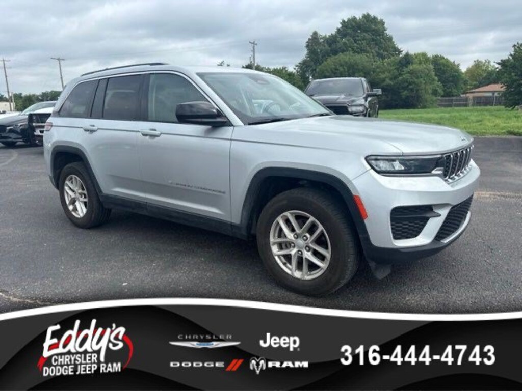 Used 2024 Jeep Grand Cherokee Laredo SUV