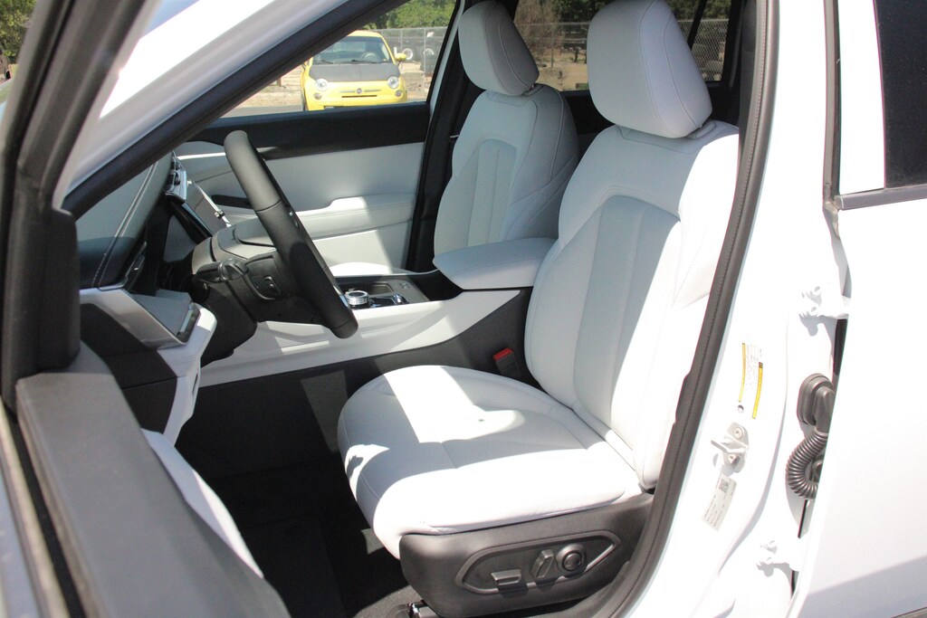 New 2026 Jeep Cherokee Laredo/Limited Sport Utility