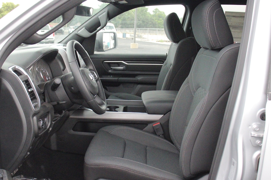 New 2026 Ram 1500 Big Horn/Lone Star Crew Cab Pickup