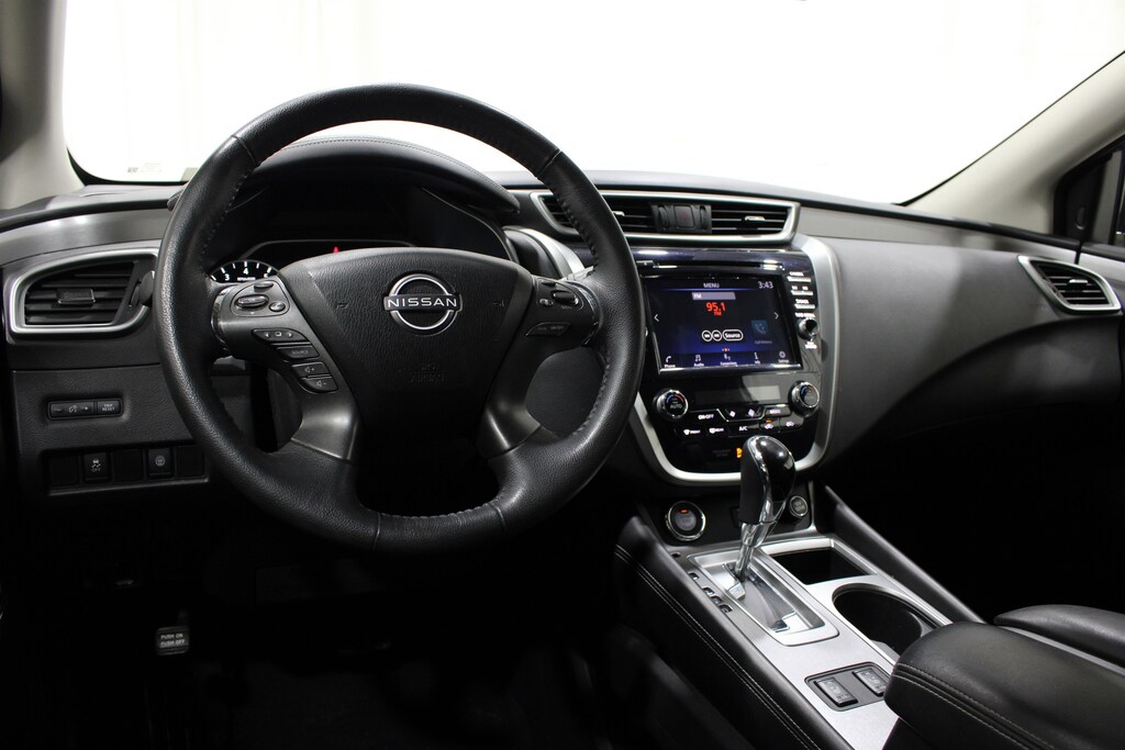 Used 2023 Nissan Murano SV SUV