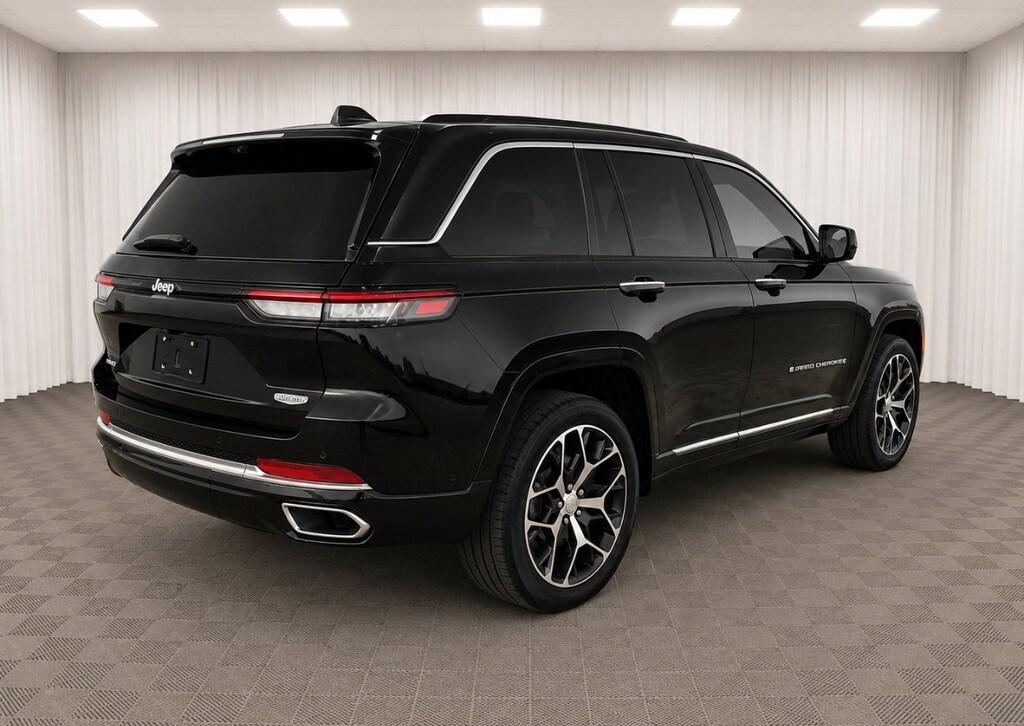 Used 2024 Jeep Grand Cherokee Sport Utility