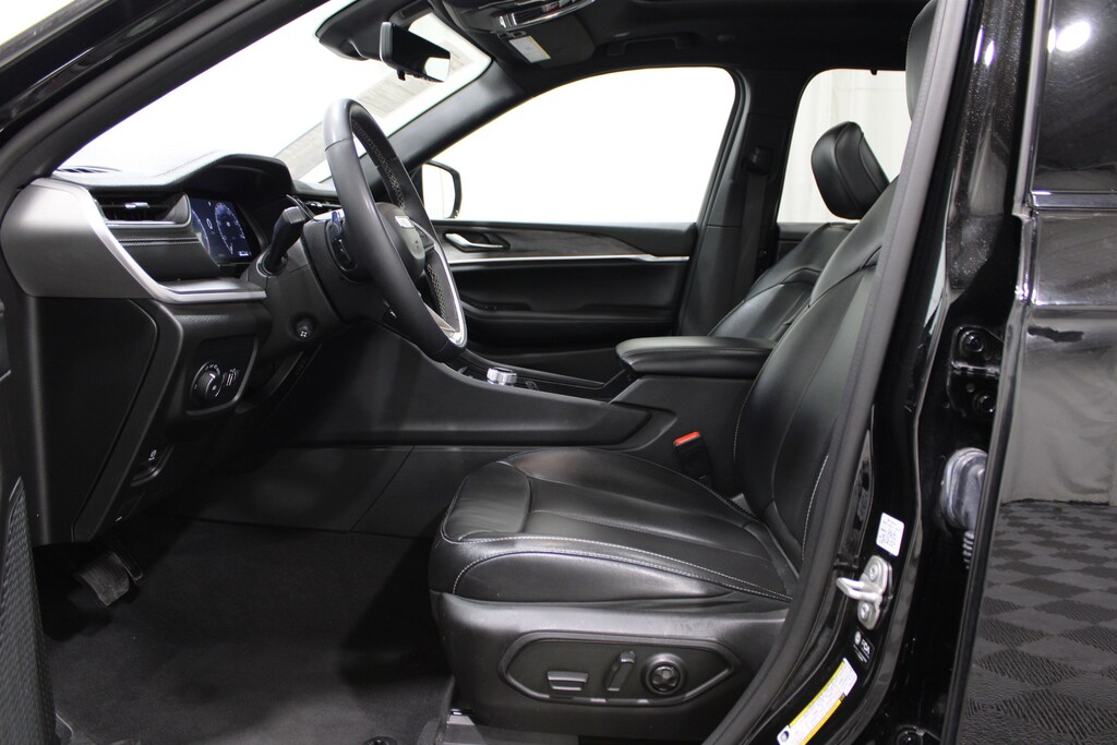 Used 2024 Jeep Grand Cherokee L Limited SUV