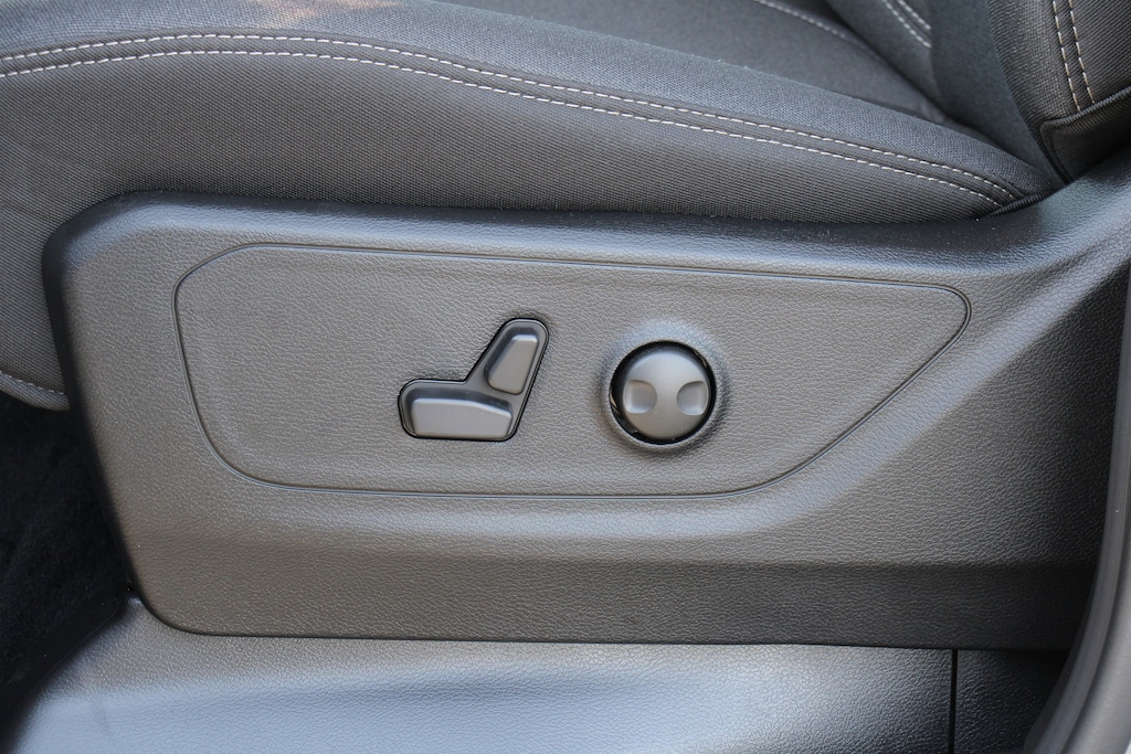 New 2026 Ram 1500 Big Horn/Lone Star Crew Cab Pickup