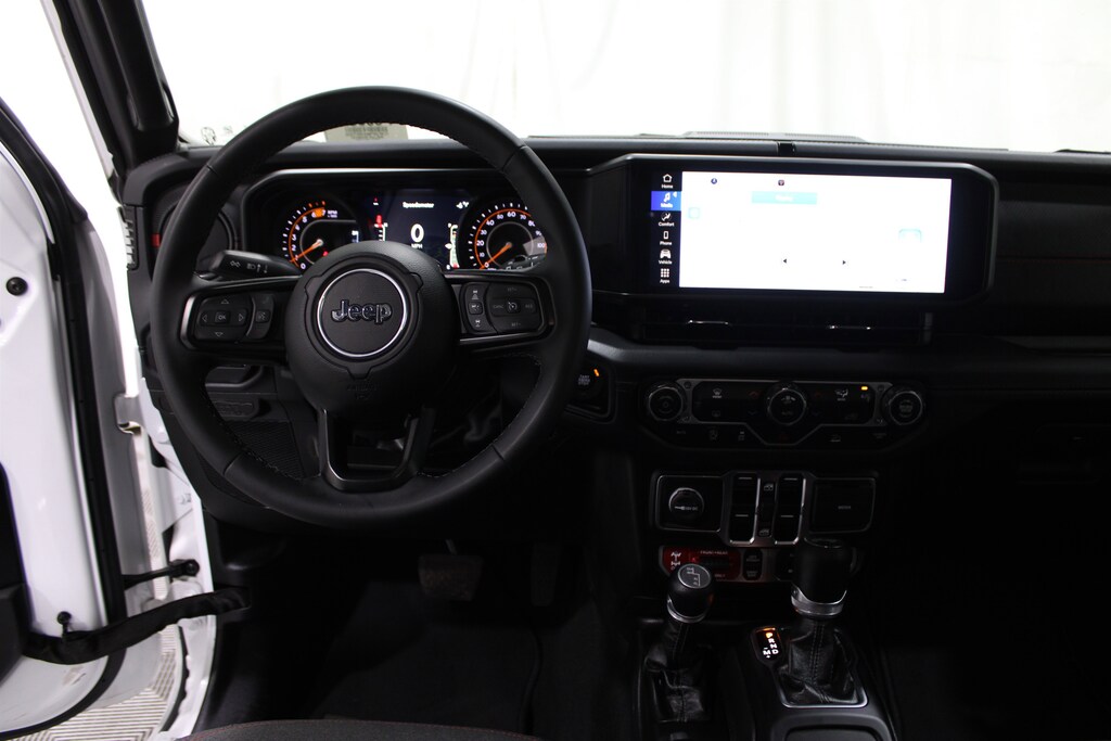 Used 2025 Jeep Wrangler Rubicon SUV