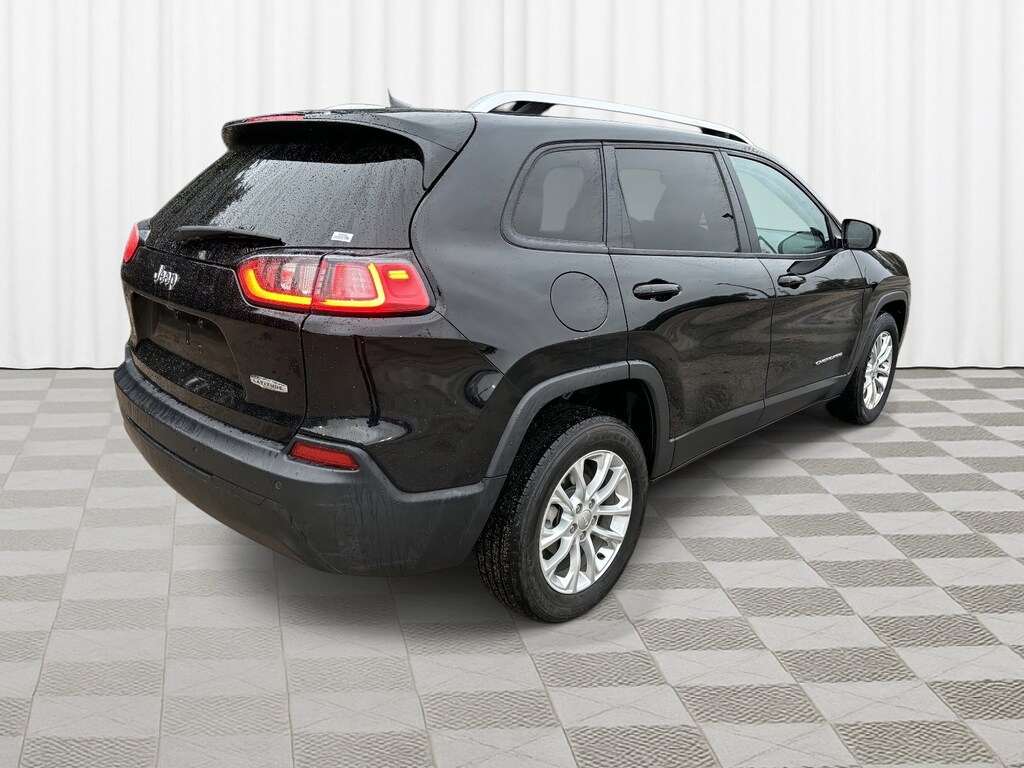 Used 2020 Jeep Cherokee Latitude SUV