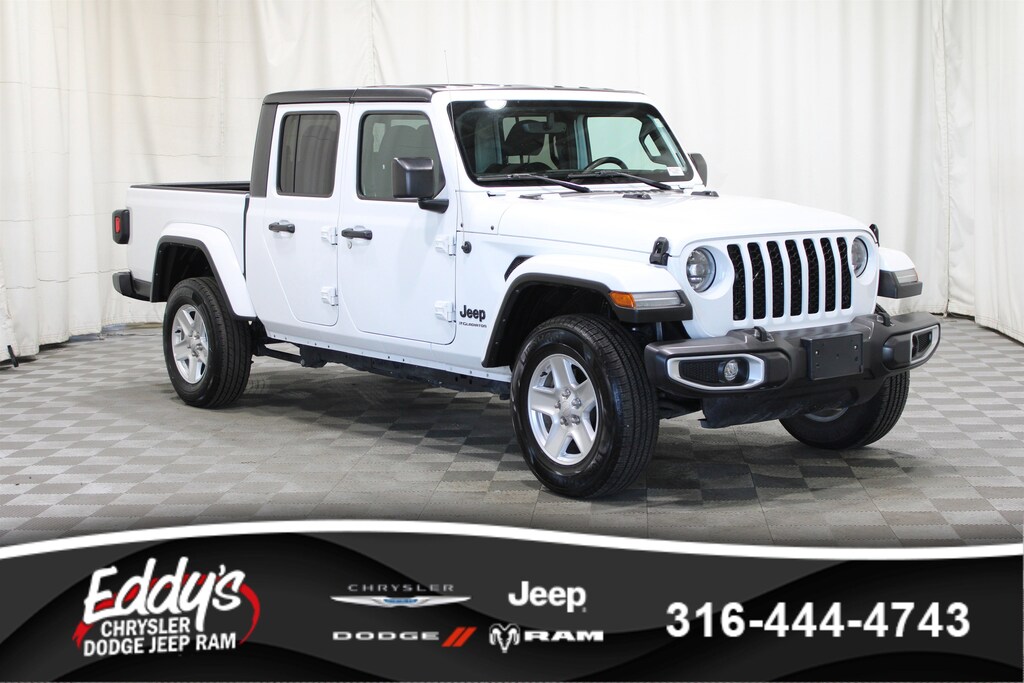 Used 2023 Jeep Gladiator Sport Truck Crew Cab