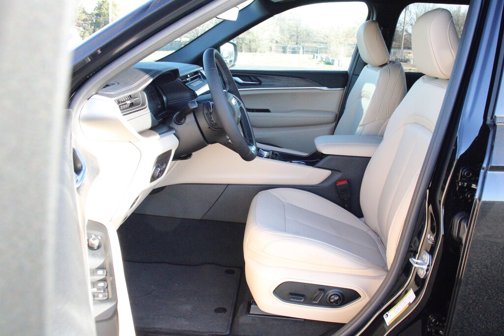 New 2026 Jeep Grand Cherokee Limited Sport Utility