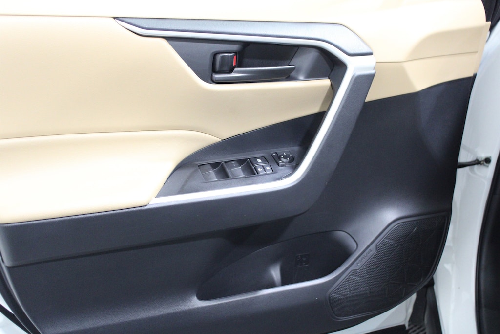 Used 2023 Toyota RAV4 Hybrid LE SUV