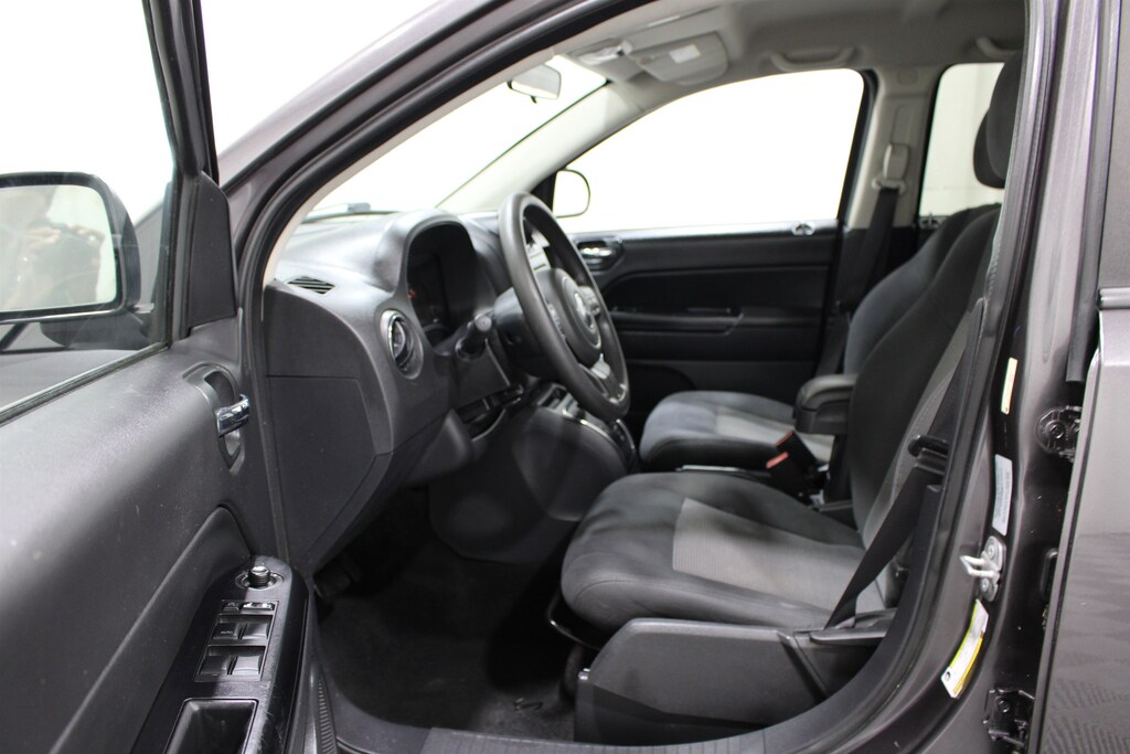 Used 2015 Jeep Compass Sport 4x4 SUV