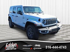 2025 Jeep Wrangler Sahara Convertible
