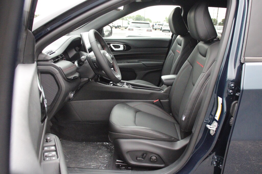 New 2026 Jeep Compass Trailhawk Sport Utility