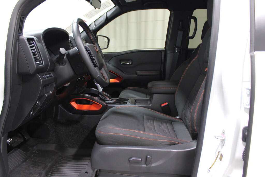 Used 2024 Nissan Frontier PRO-4X Truck Crew Cab