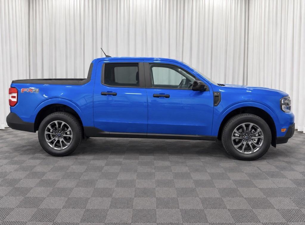 Used 2025 Ford Maverick XLT Truck SuperCrew