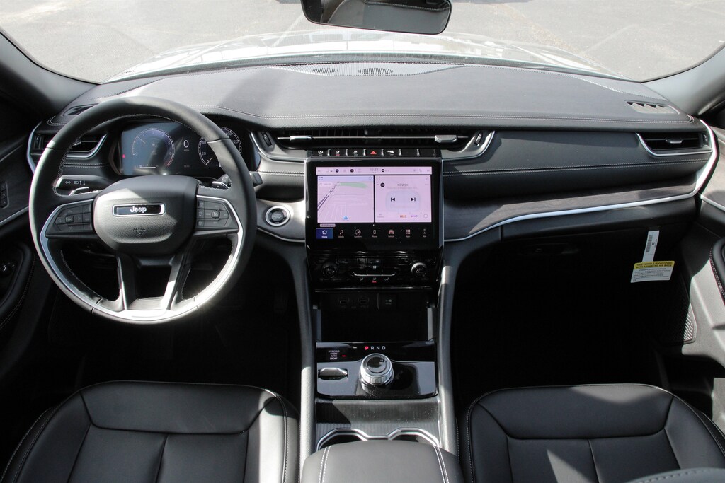 New 2025 Jeep Grand Cherokee L Limited Sport Utility