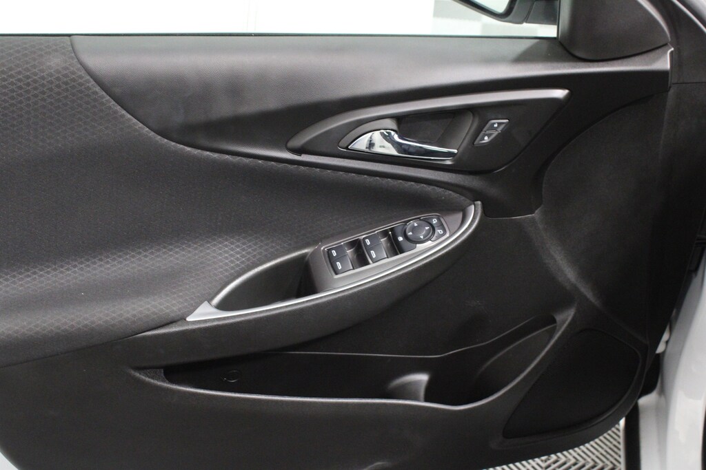 Used 2023 Chevrolet Malibu LS w/1FL Sedan