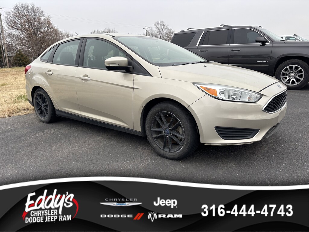 Used 2017 Ford Focus SE Sedan