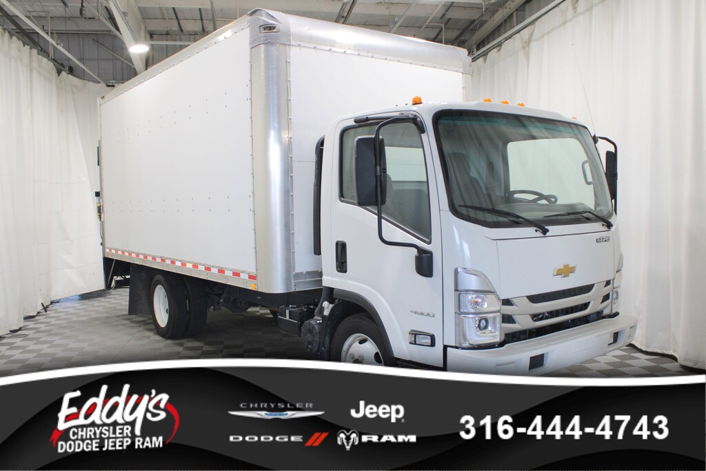 Used 2023 Chevrolet 4500 LCF Gas 150" Wheelbase Truck Regular Cab