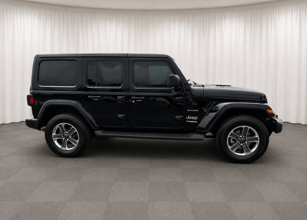 Used 2019 Jeep Wrangler Unlimited Sahara 4x4 SUV