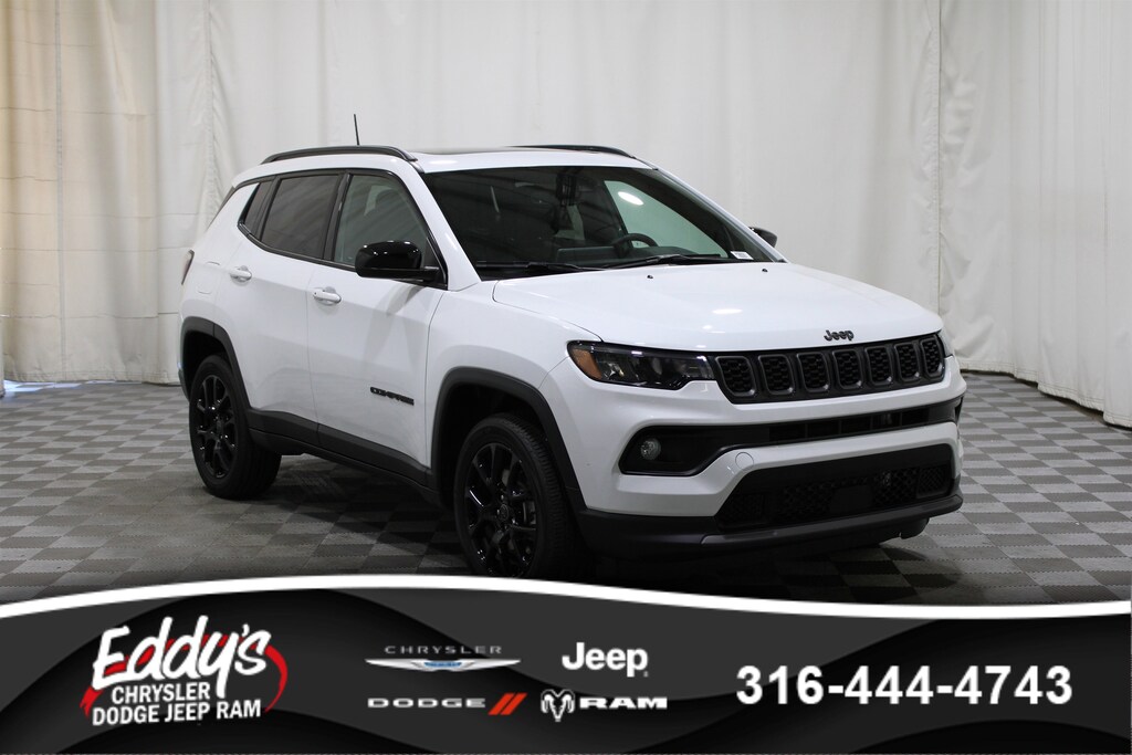 Used 2025 Jeep Compass Latitude SUV
